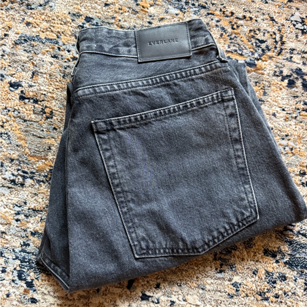 EVERLANE The Curvy’s 90 Cheeky Straight Jean 30  ankle Crop